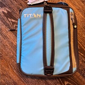 Titan Fridge Cold Expandable Lunch Pack